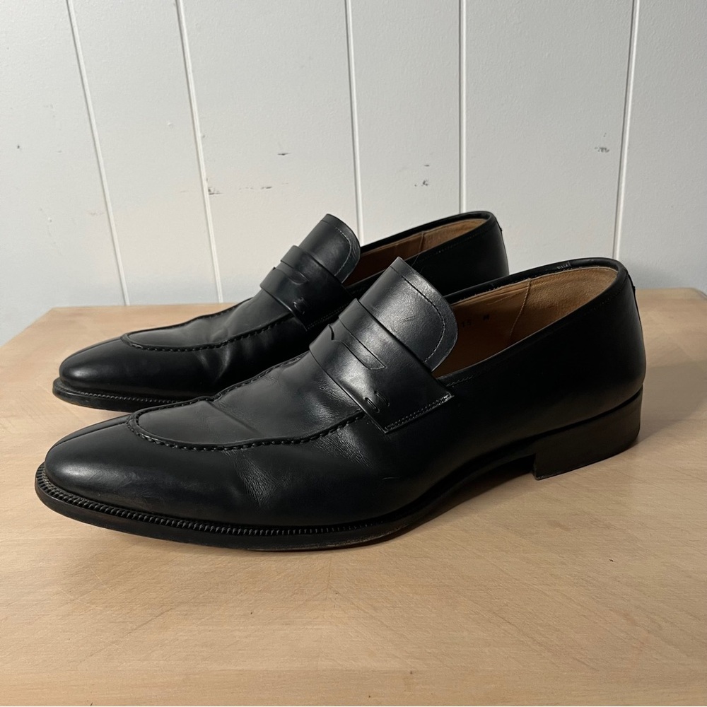 Magnanni Black Leather Loafers